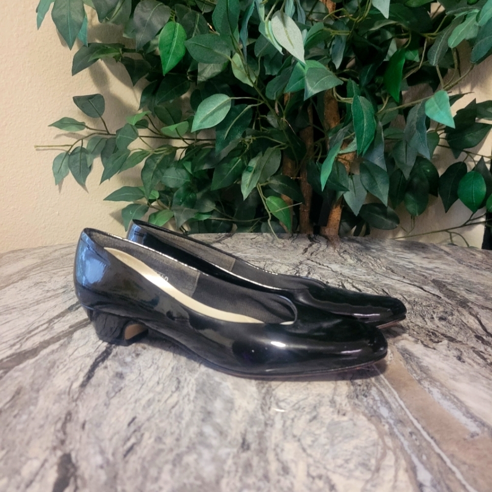 Black Bates Office Heeled Shoes